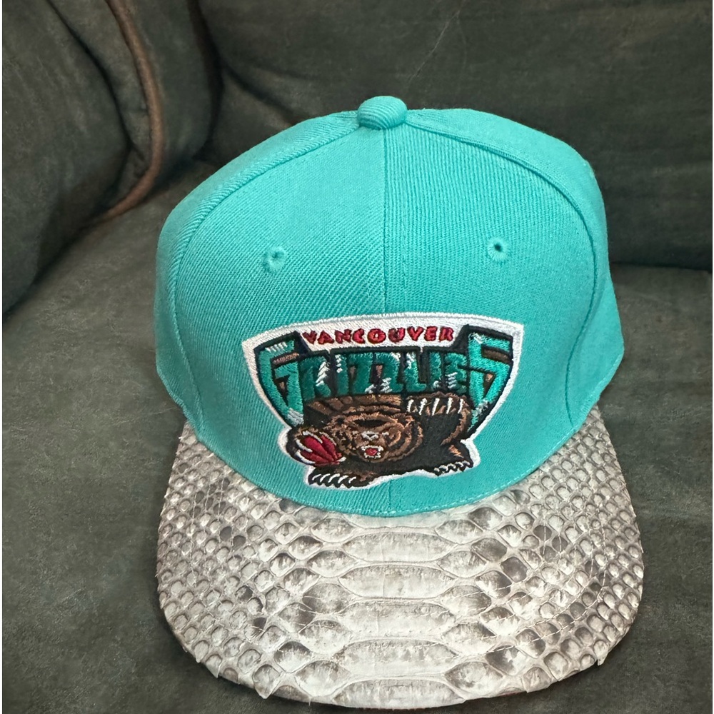 Just don like Vancouver grizzlies SnapBack